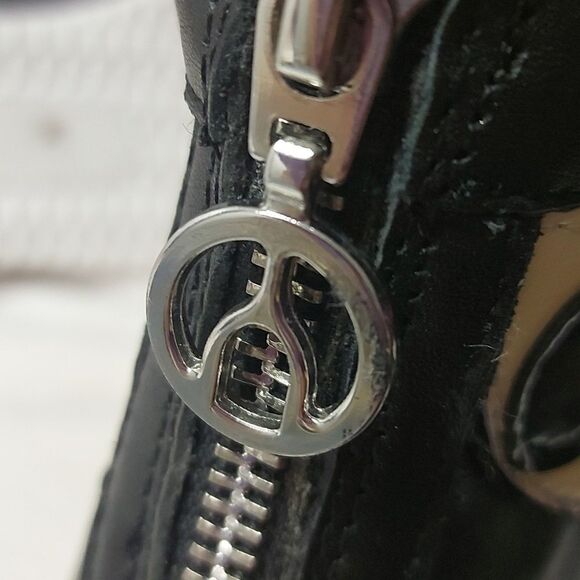 Wishbone Collection Leather Hightops Size 9 - Picture 10 of 10